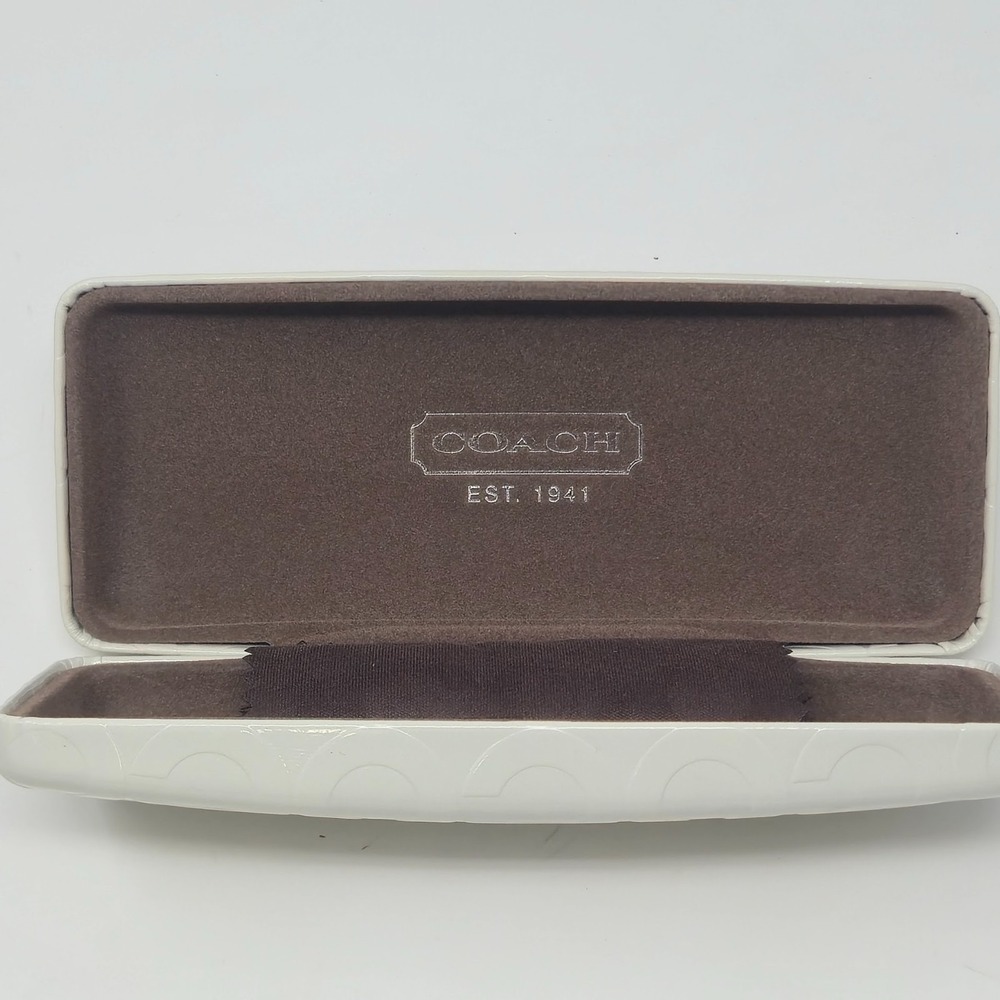 Coach Ivory White Embossed Signature Eyeglass Hard Shell Case & Cloth 6 1/4" - Picture 3 of 7